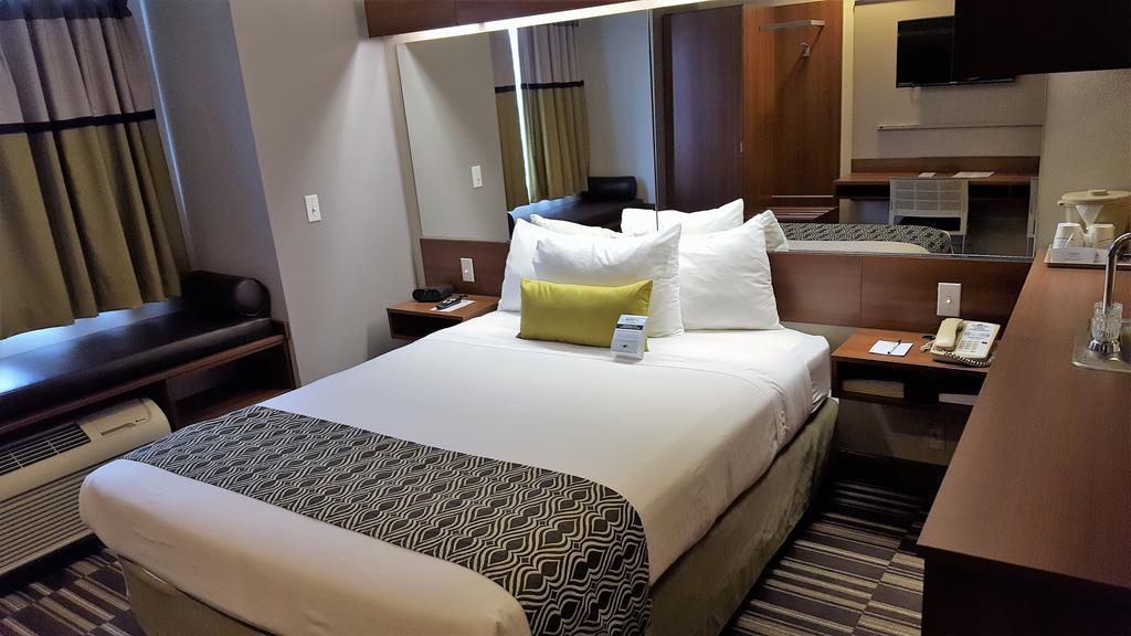 Microtel Inn & Suites By Wyndham Bellevue Eksteriør bilde