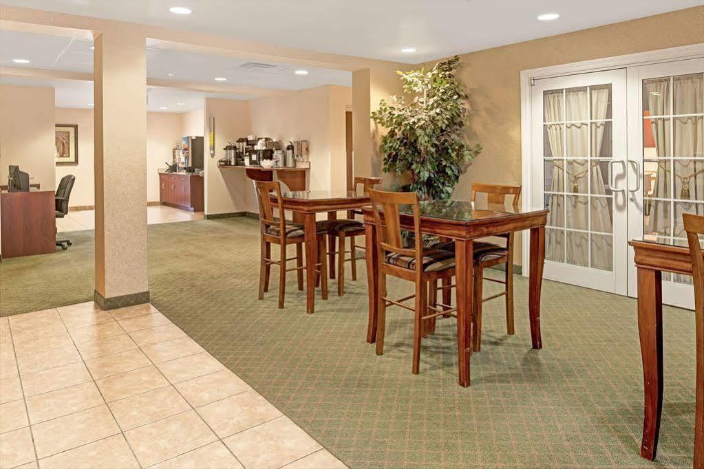 Microtel Inn & Suites By Wyndham Bellevue Eksteriør bilde
